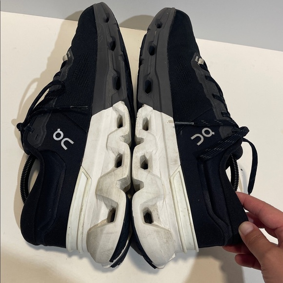 On Running Cloudflyer 5 Men’s Size 11 Black White Running Comfort Sneakers - Picture 9 of 12